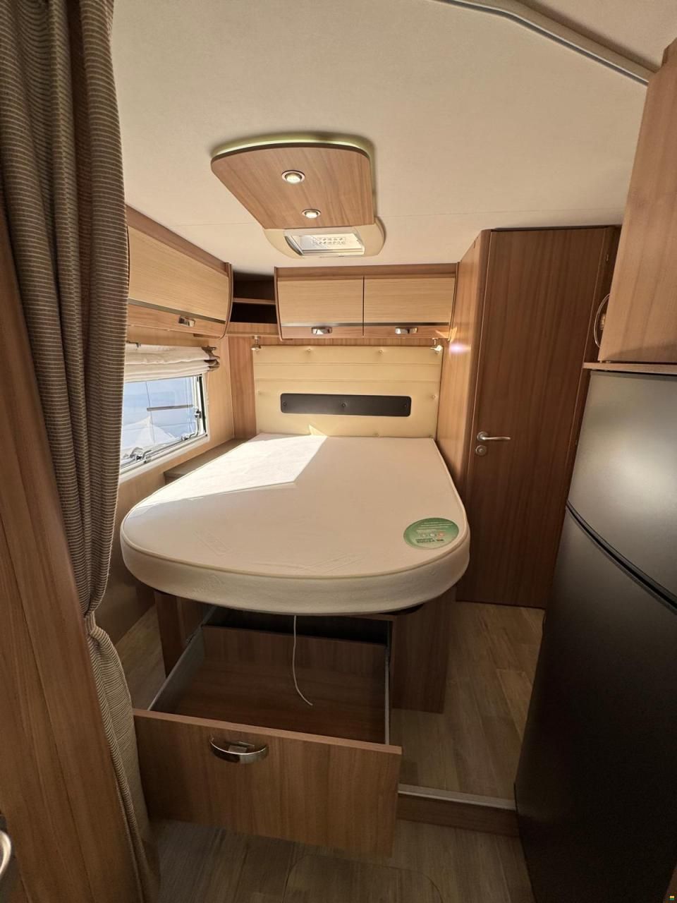 Pilote **GALAXY G690XLC**QUEENSBETT**