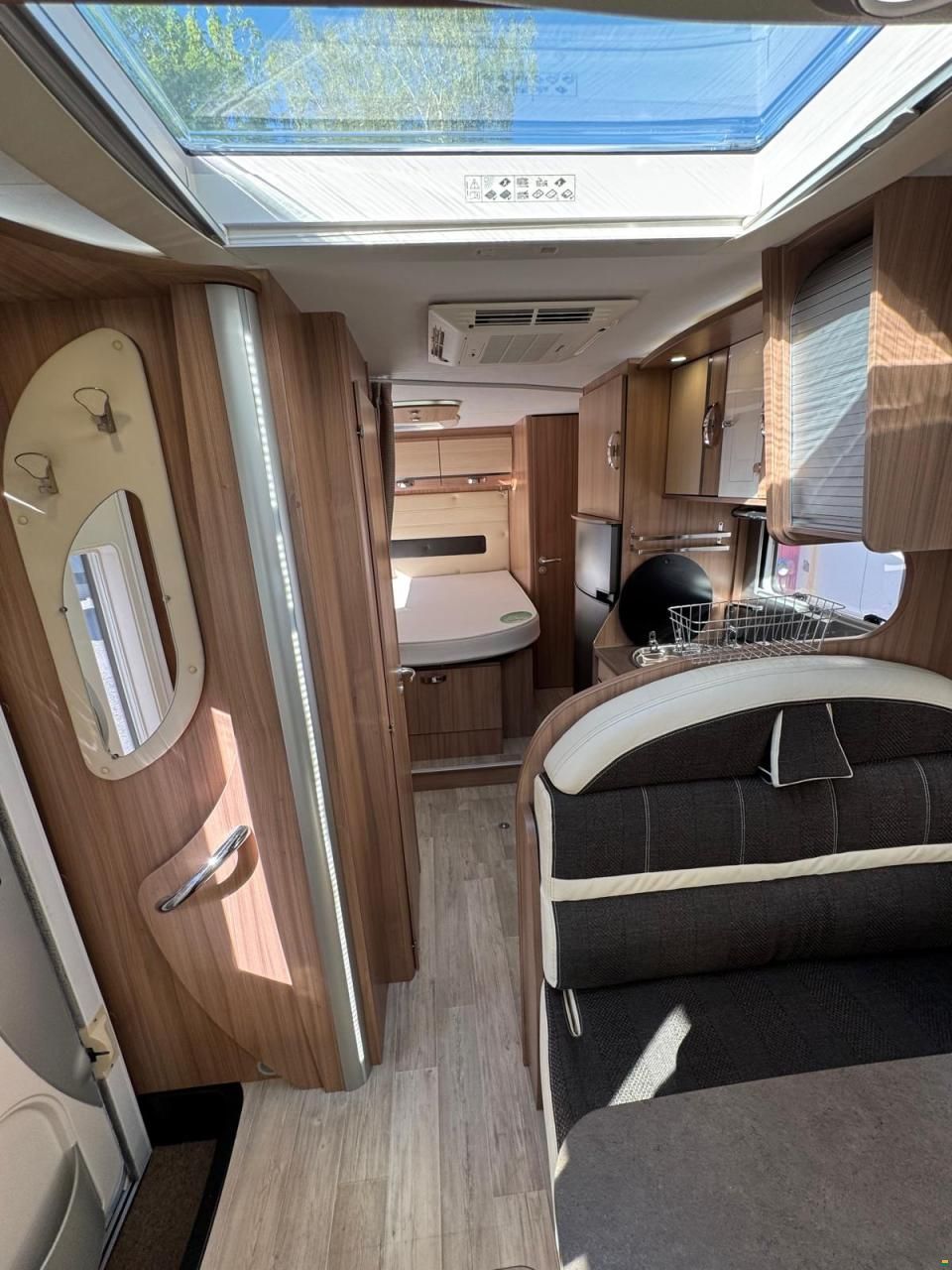 Pilote **GALAXY G690XLC**QUEENSBETT**