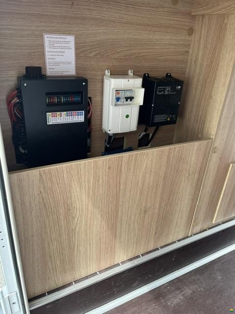 Knaus Sky TI 650 MEG