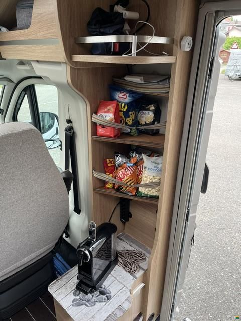Knaus Sky TI 650 MEG