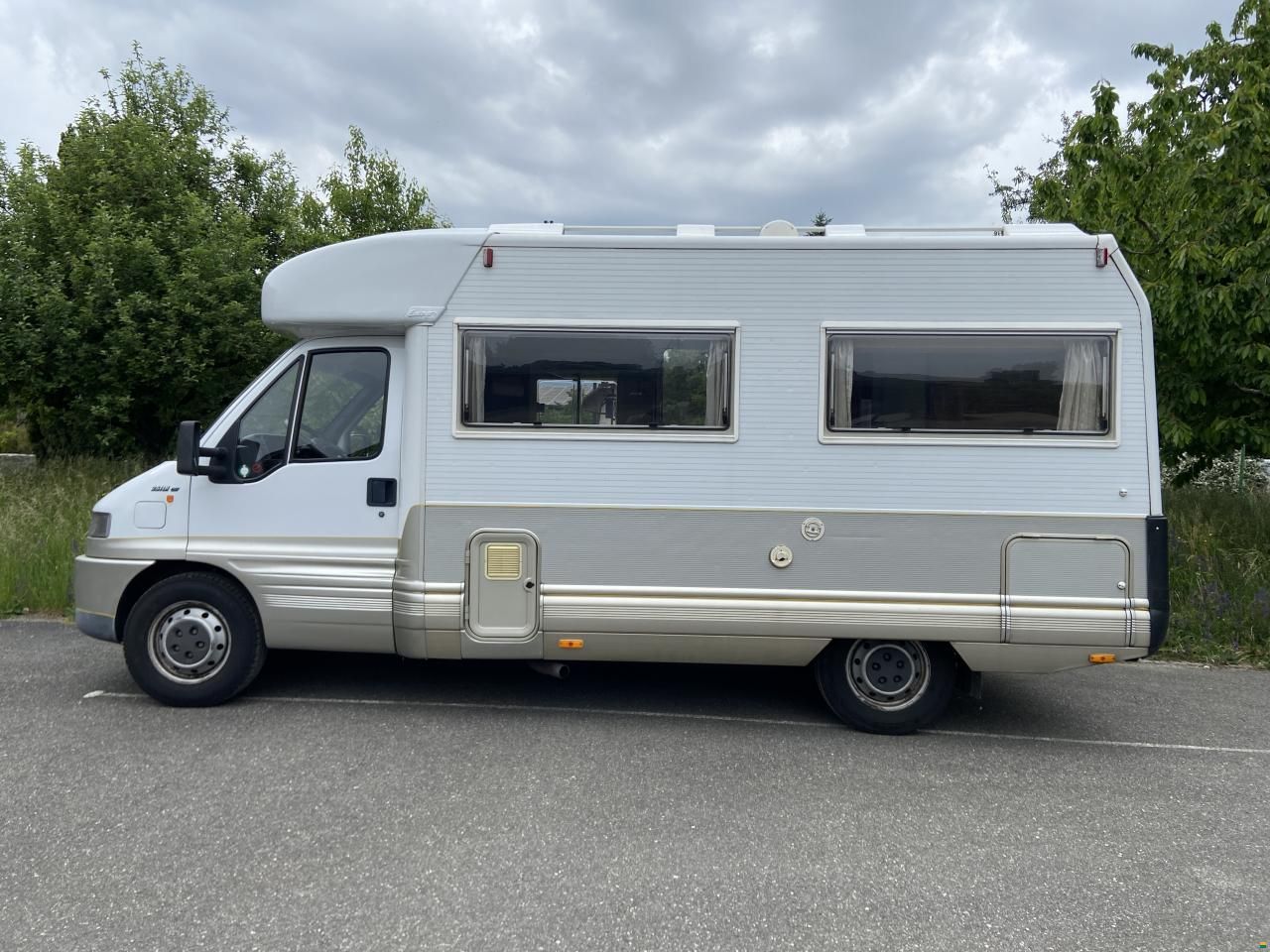Fiat Ducato 2.5 TDI, Laika Aufbau