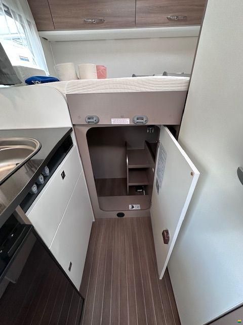 Blucamp Ocean 12
