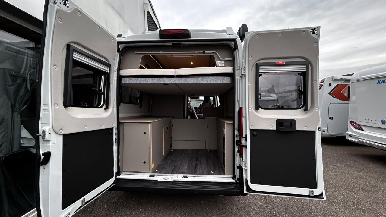 Weinsberg CaraBus Grey 600 ME Edition Fire