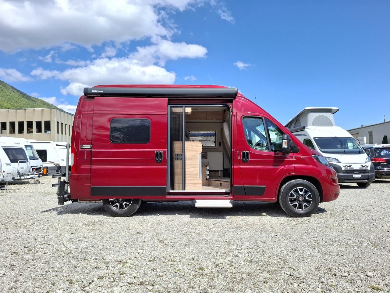 Hymer AYERS ROCK