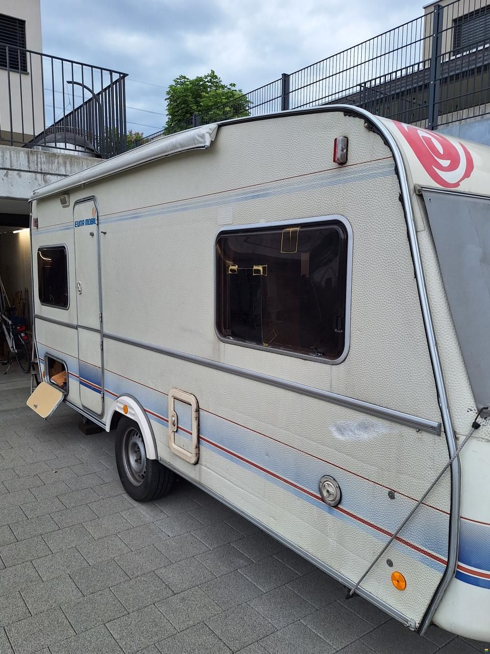 Eura Mobil 460 TU