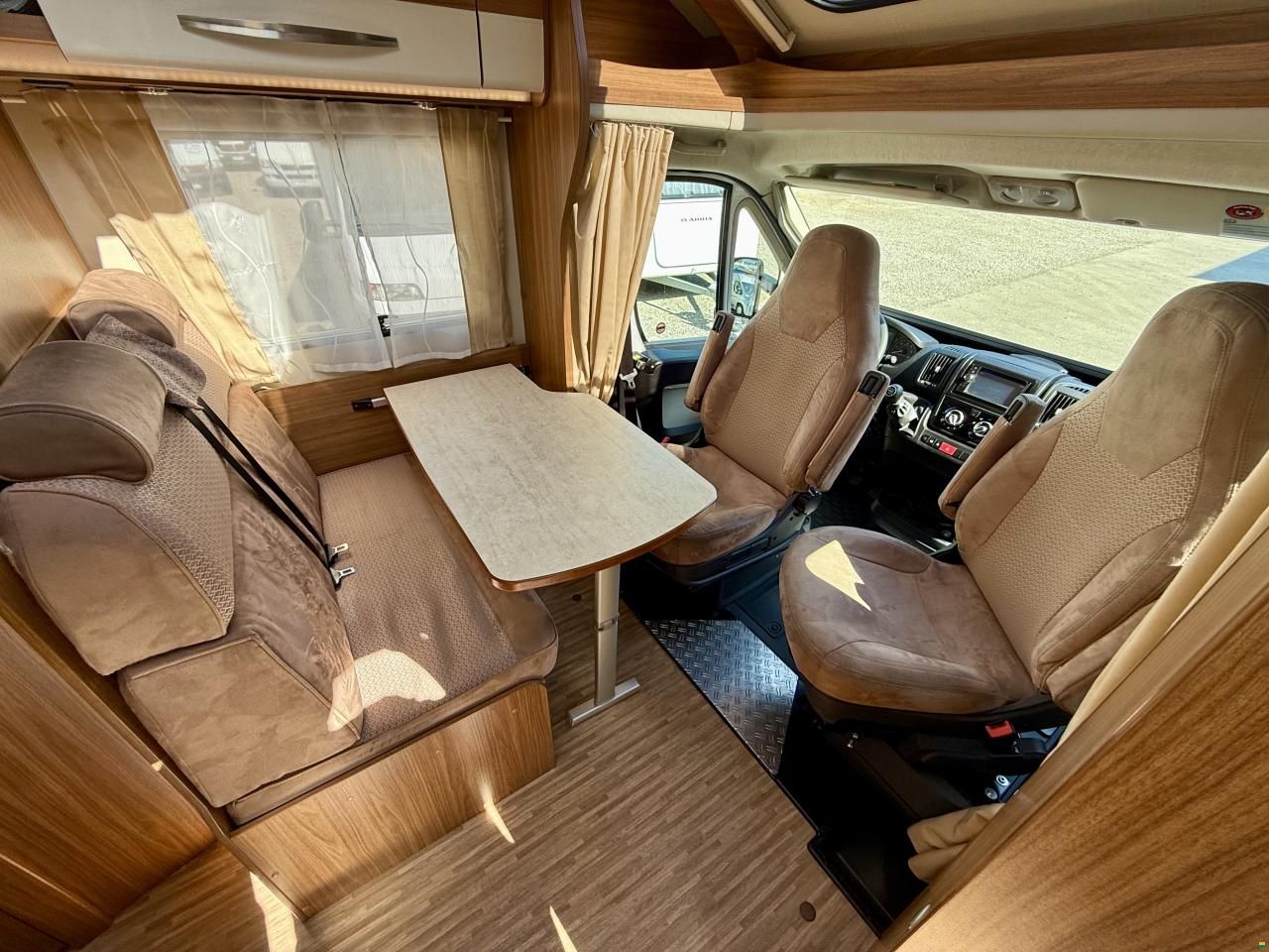 Carado Capron T132 EG - Kompakt