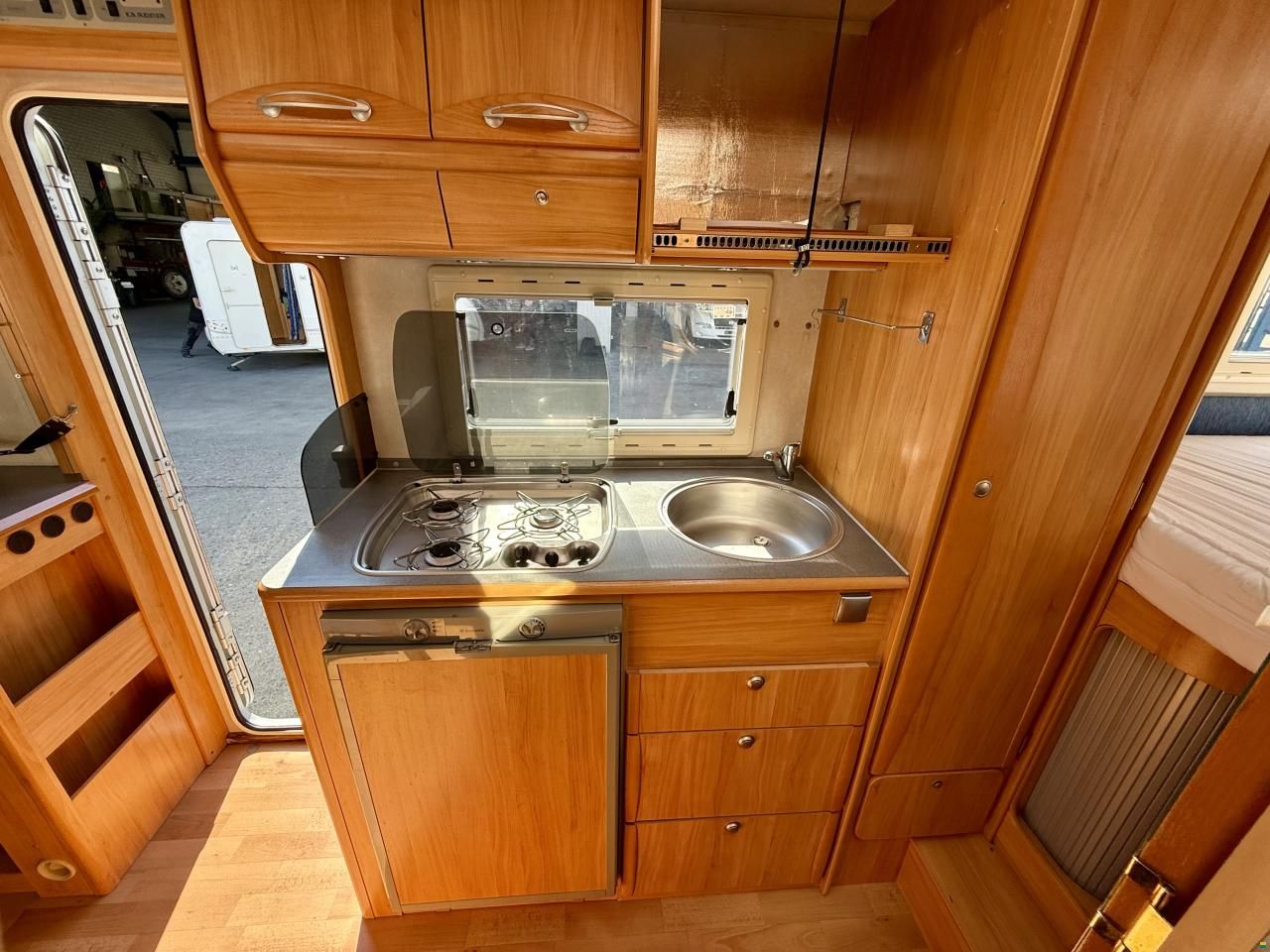 Adria Coral 660SL -L&auml;ngsbetten -Garage