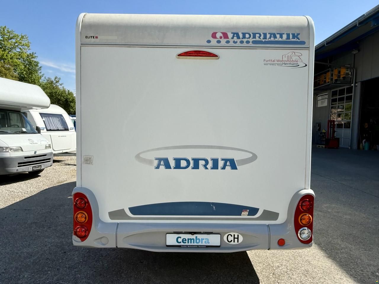 Adria Coral 660SL -L&auml;ngsbetten -Garage