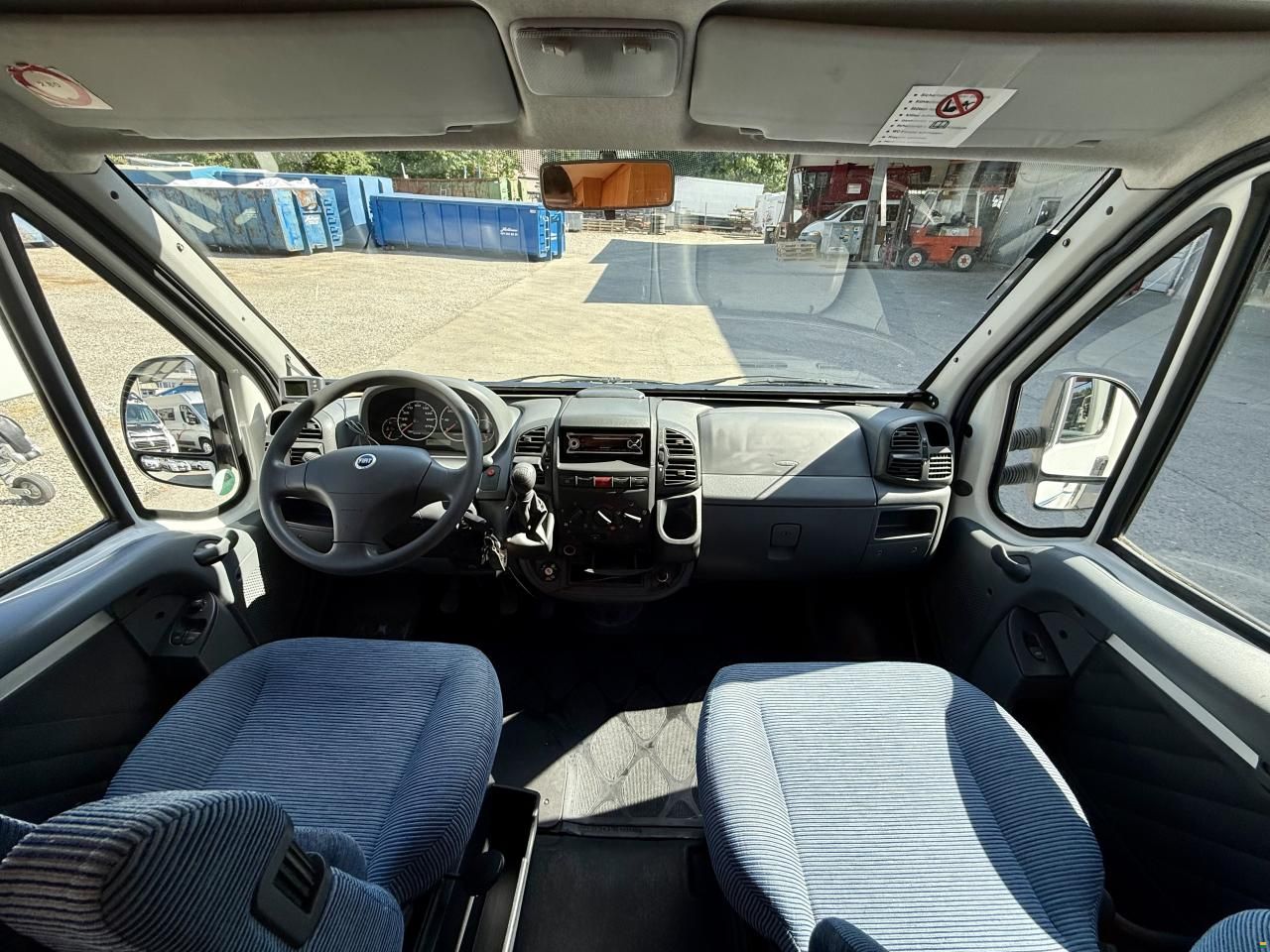 Adria Coral 660SL -L&auml;ngsbetten -Garage