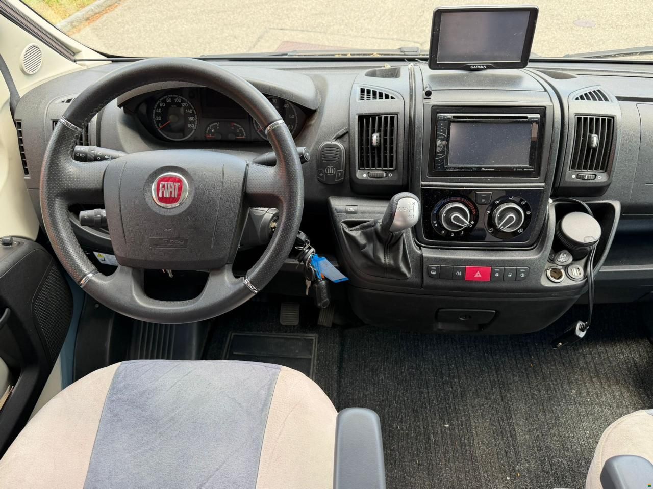 Fiat 150PS ROLLER TEAM 640*L&Auml;NGSBETT*AUTOMAT*
