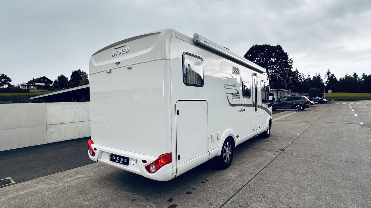 Hymer Exis i 588