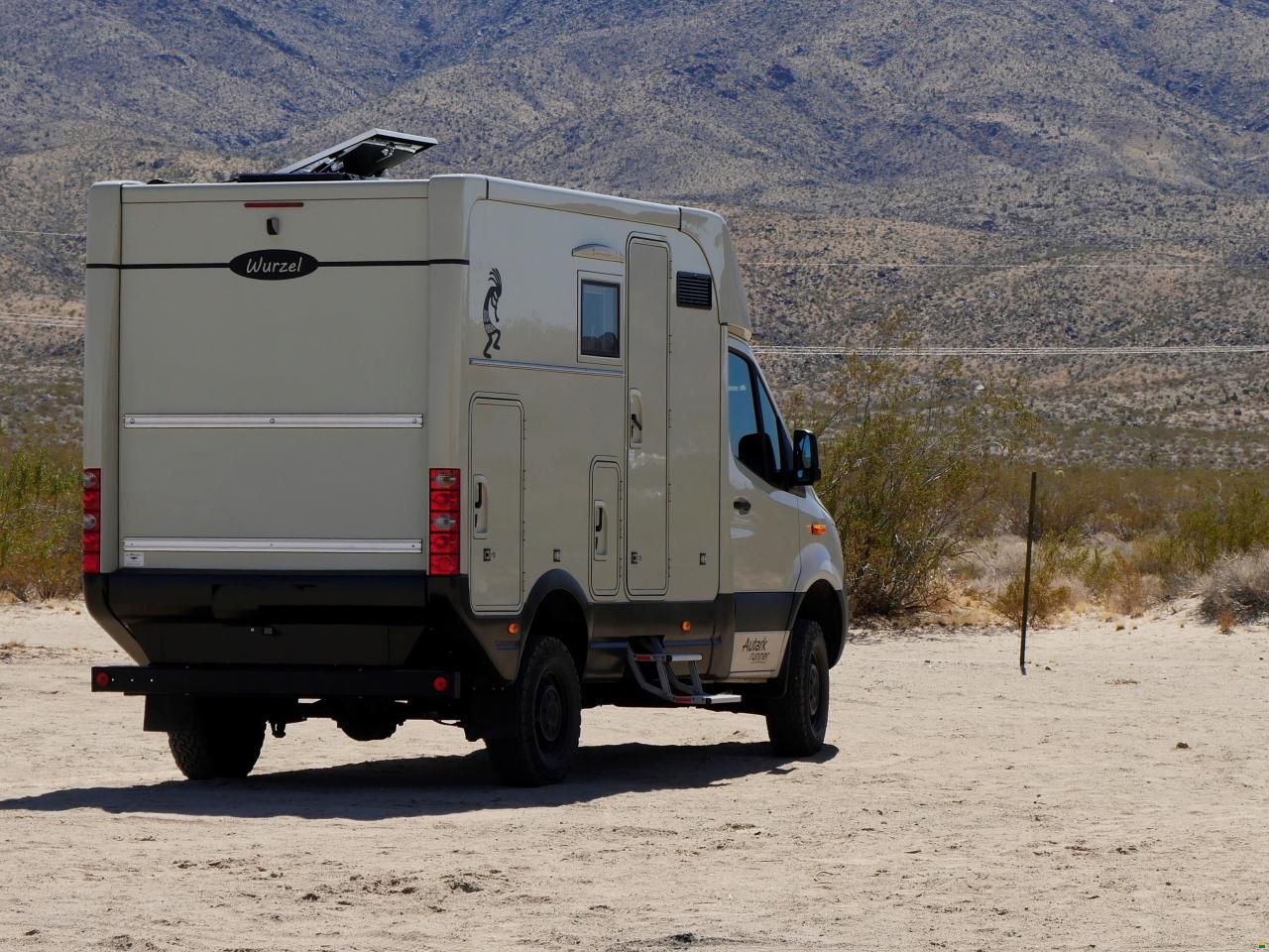 Fernreisemobil, GFK Wohnkabine