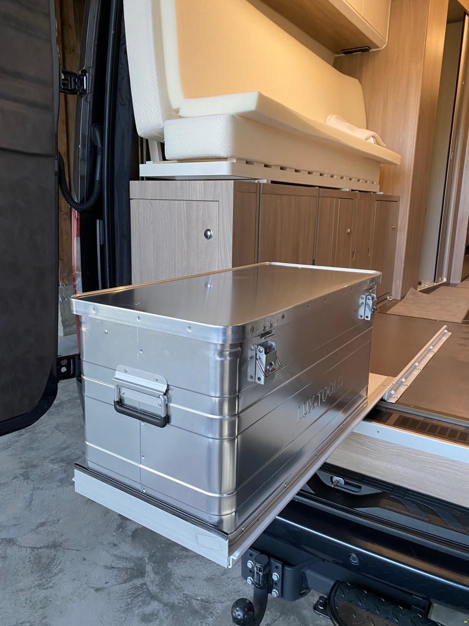 Kabe Van 690 LB 4x4 Mod.23