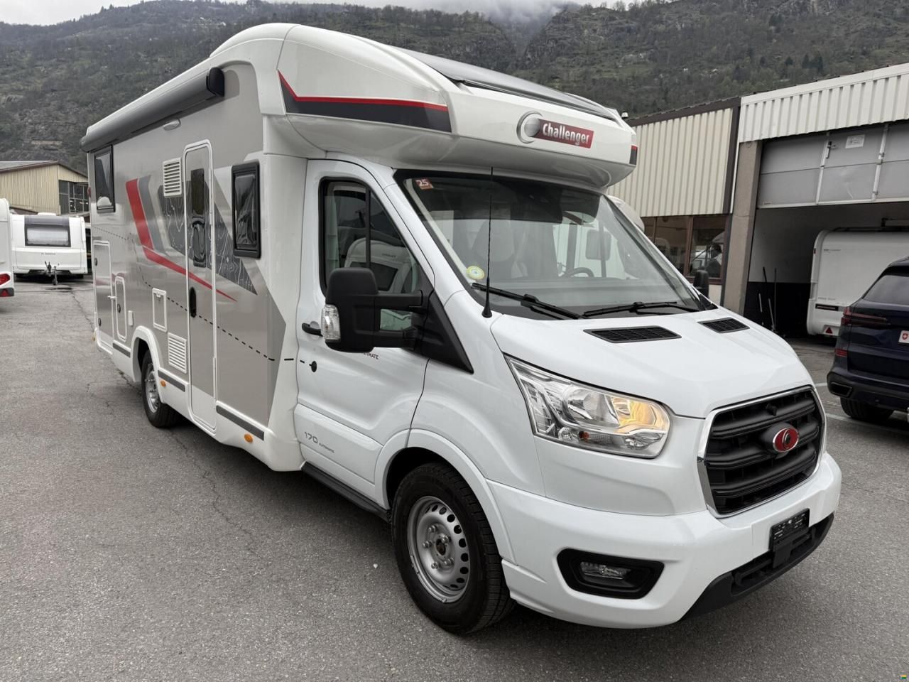 Challenger Teilintegriert Ultimate Edition 337