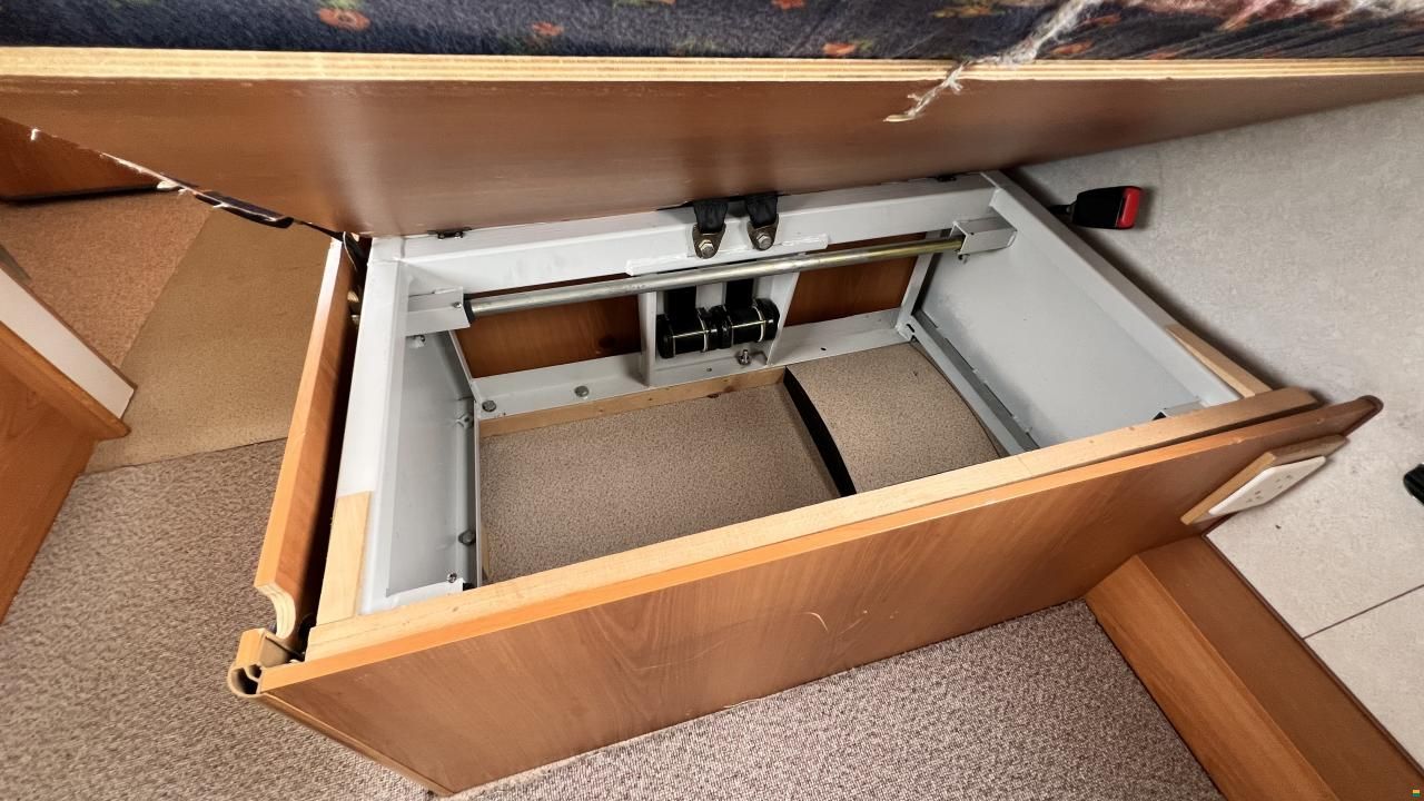 Elnagh Poker Plus