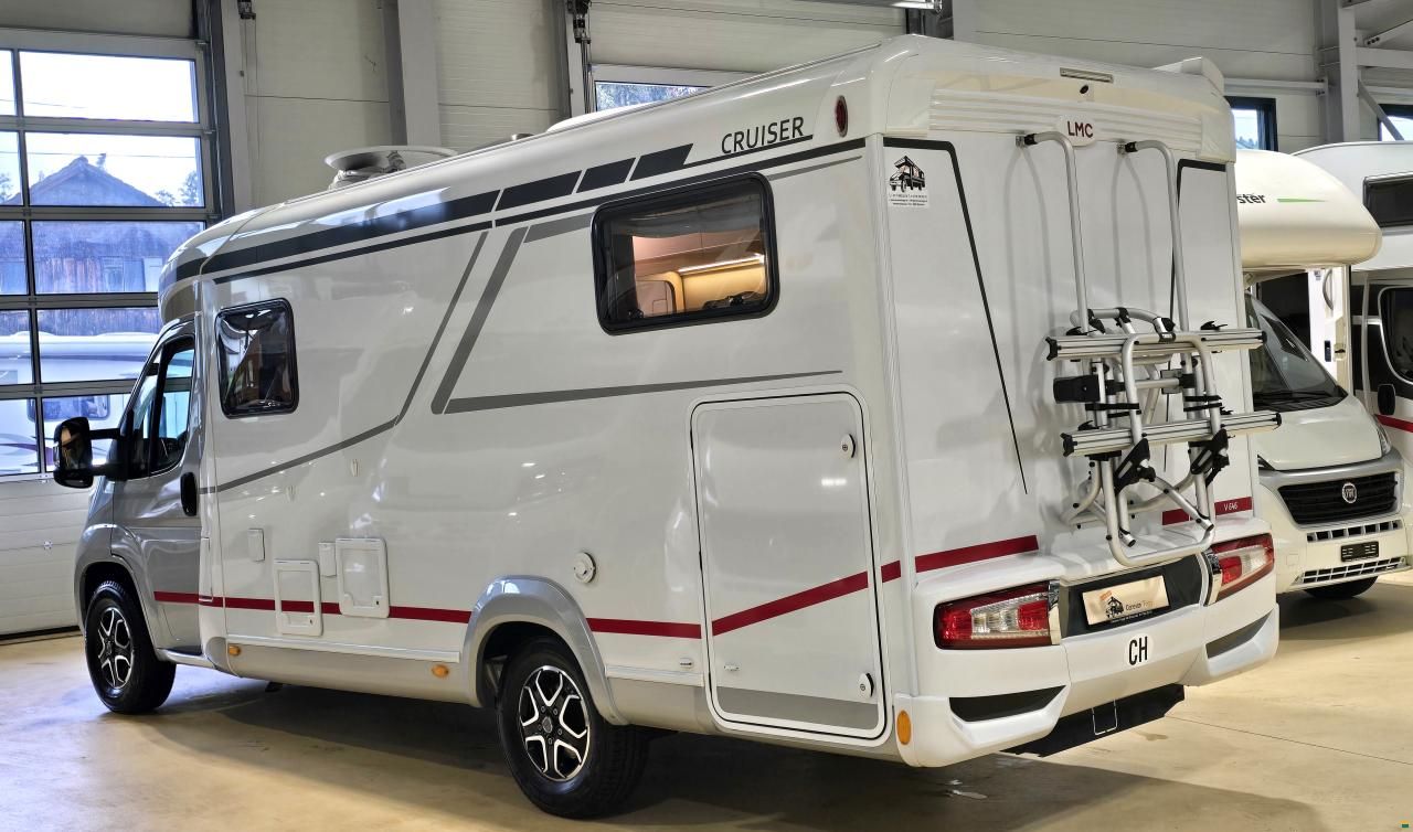 LMC Cruiser V 646 G / Automat