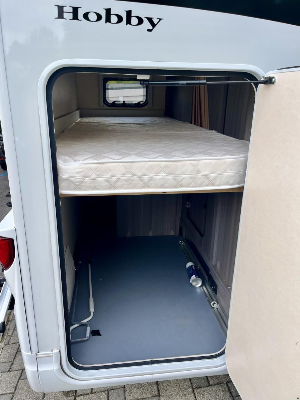Hobby Optima T65 mit XXL Stockbetten