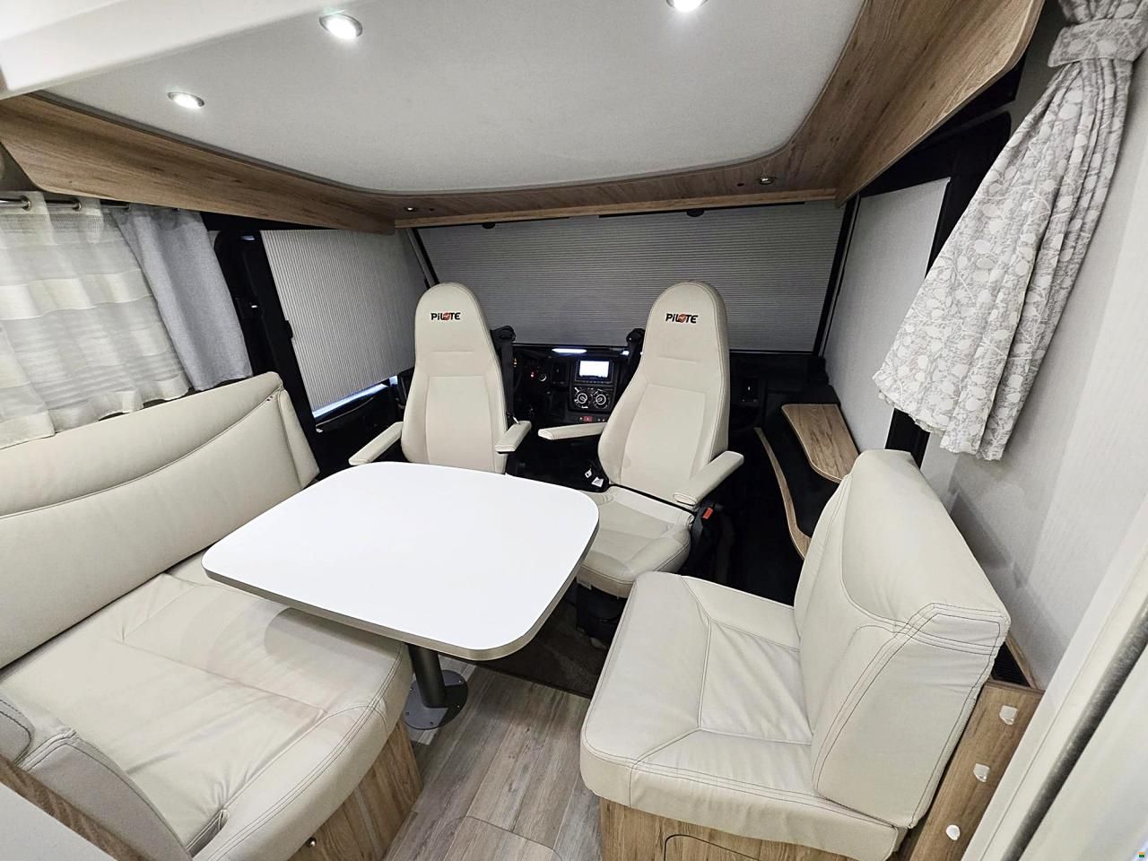 Pilote G 700 GJ 2.3 MJ 150