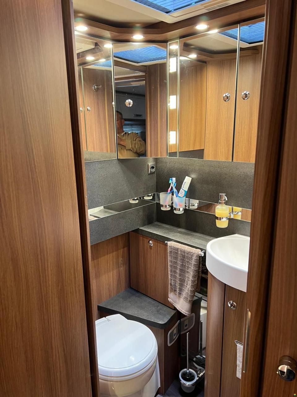 Carthago Chic I50 LE / Mercedes