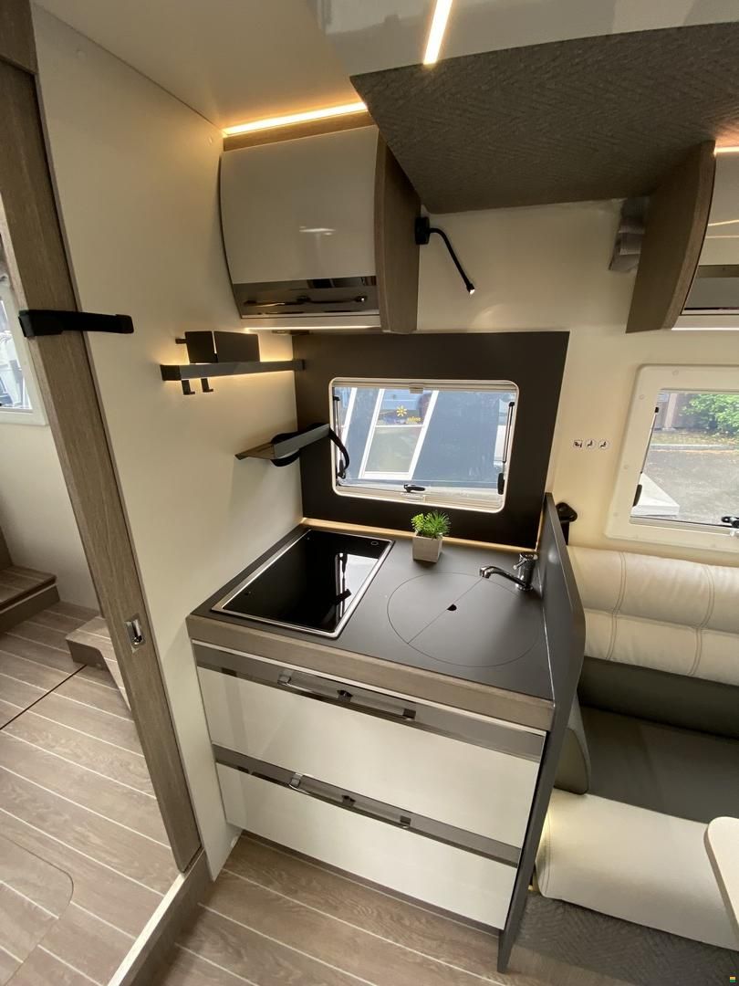 Roller Team Zefiro 266TL, Fiat Ducato 2.2MJ Automat