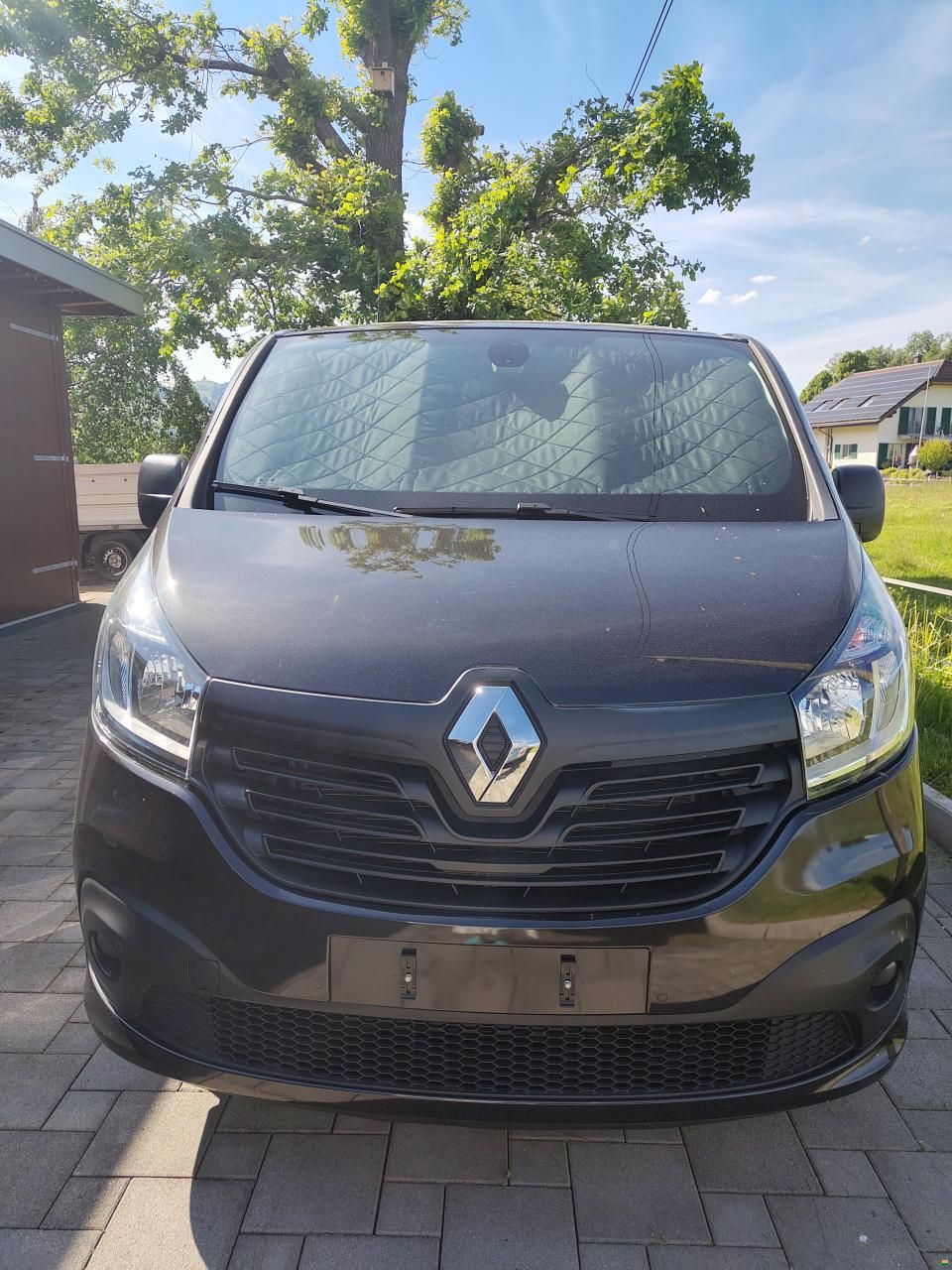 Renault Trafic dCi145