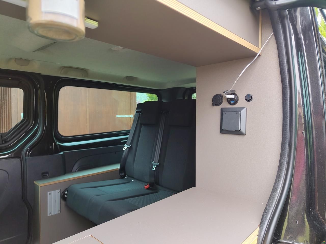 Renault Trafic dCi145