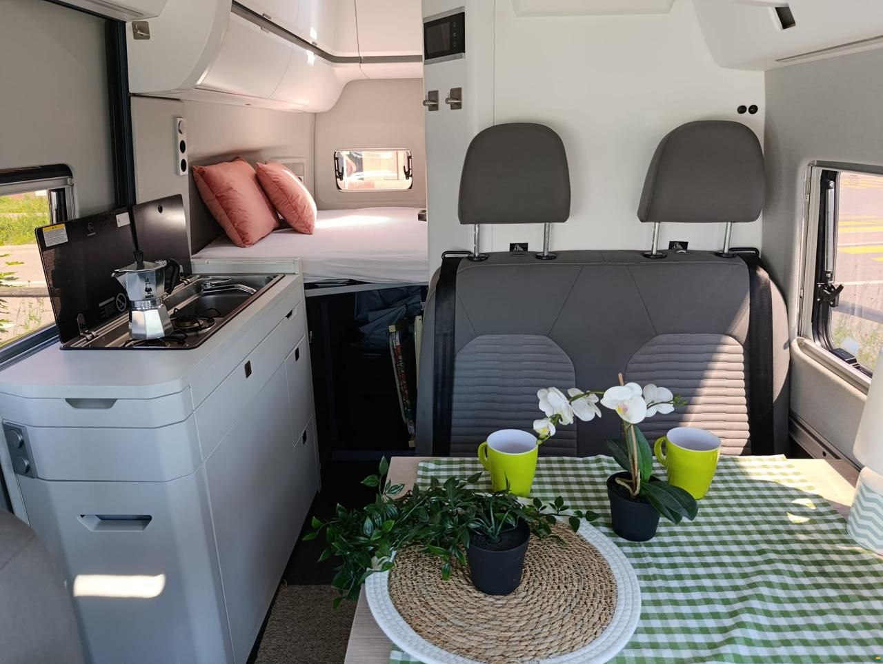 Volkswagen Crafter Grand California 600