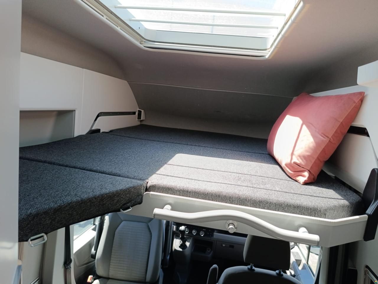 Volkswagen Crafter Grand California 600