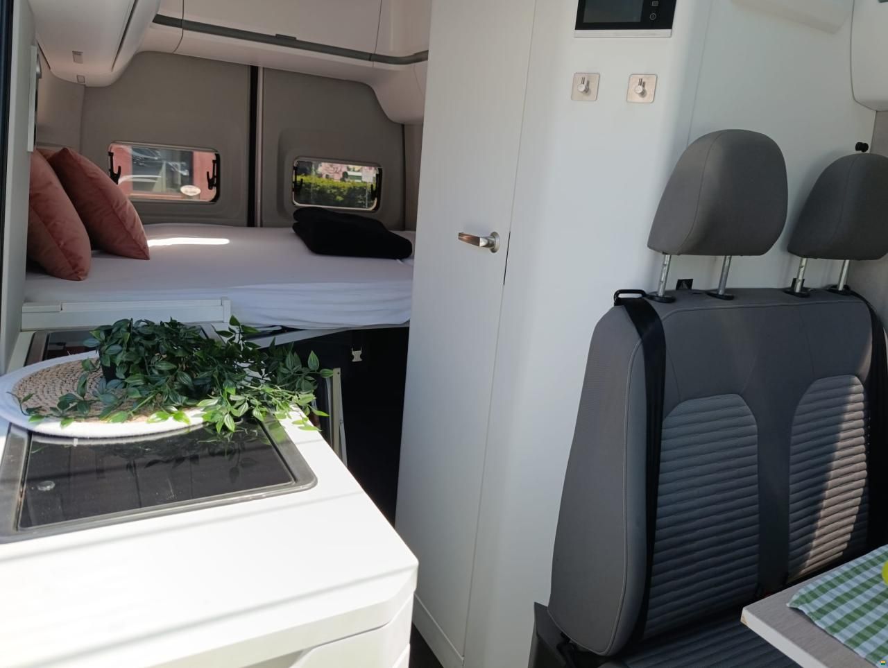 Volkswagen Crafter Grand California 600