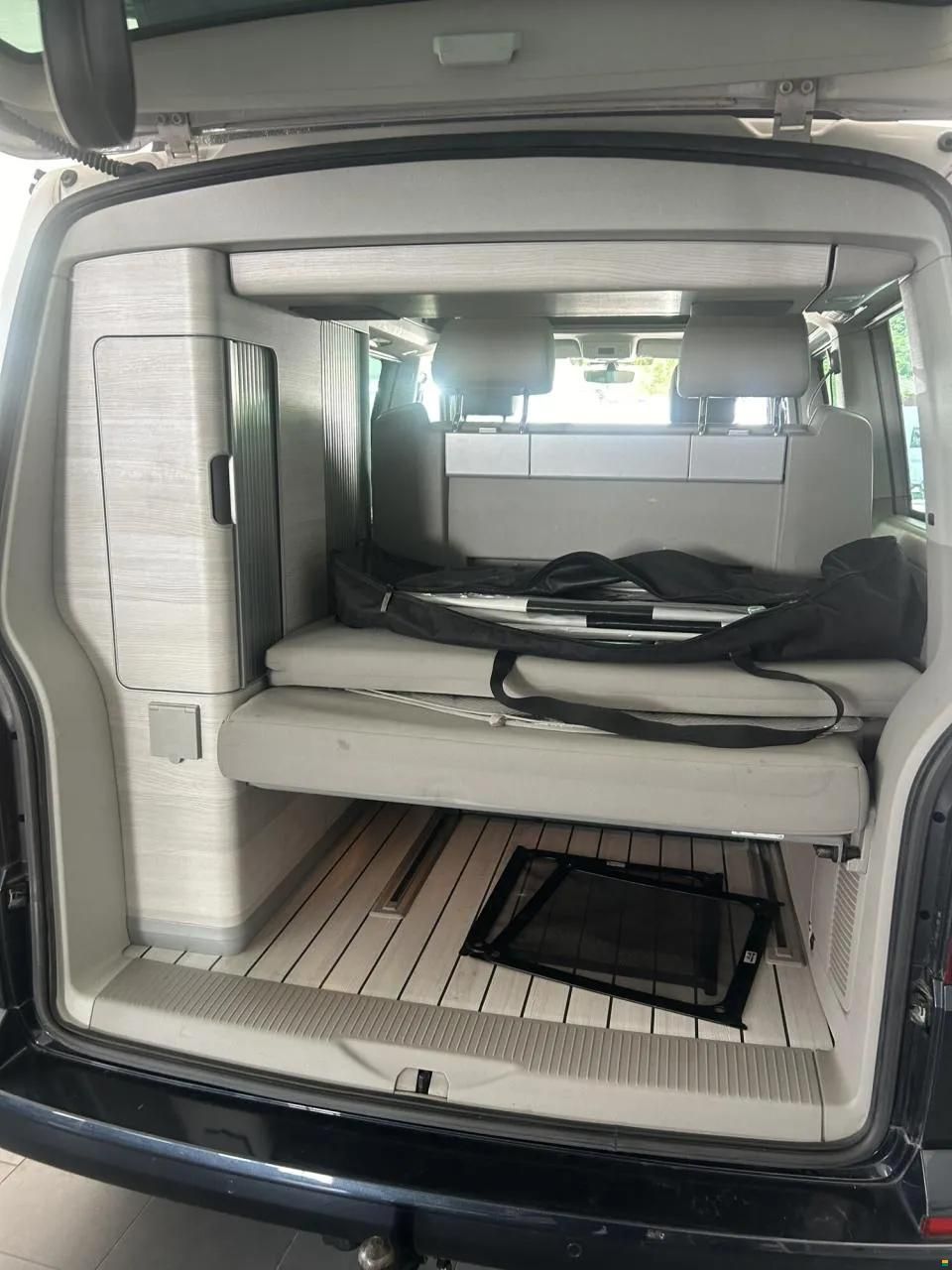 VW T6 Allrad Ocean Blue California