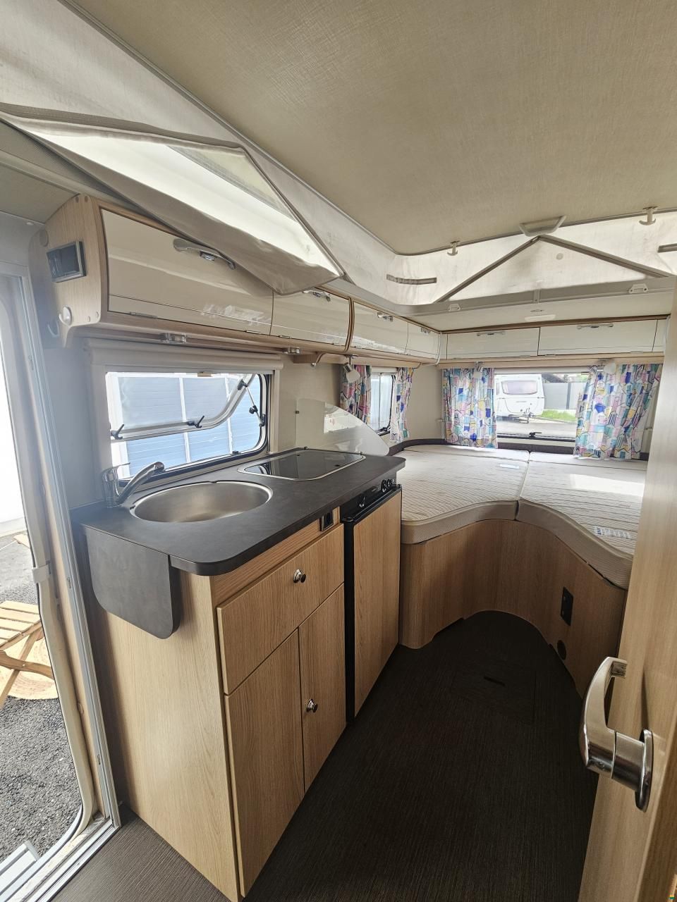 Eriba Touring 542 mit Einzelbett, Mover!
