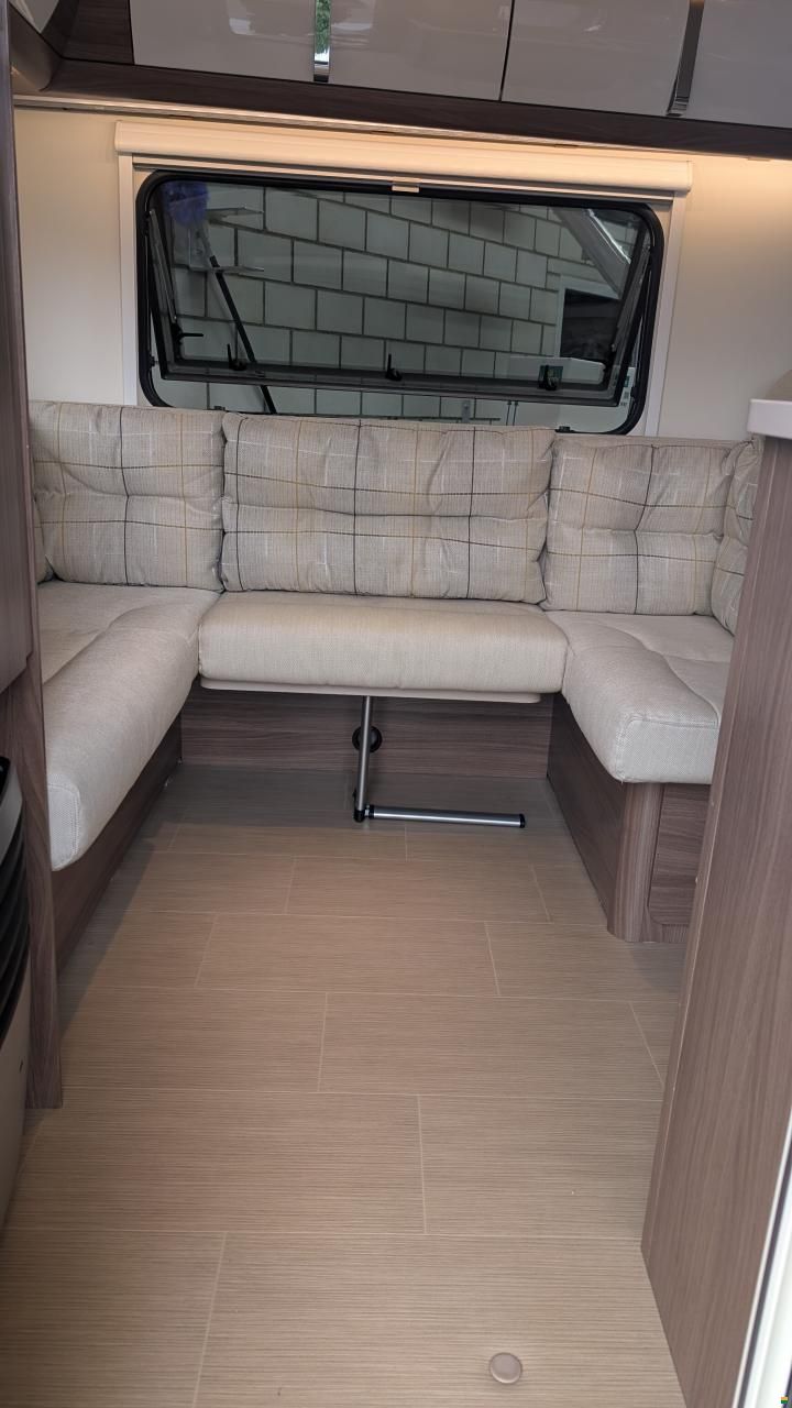 B&uuml;rstner Averso Top 450TS