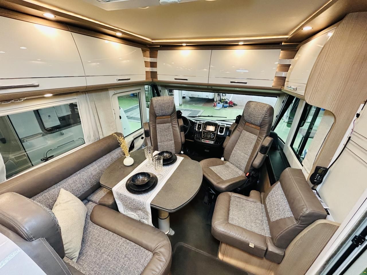 Carthago C-Tourer 143 LE