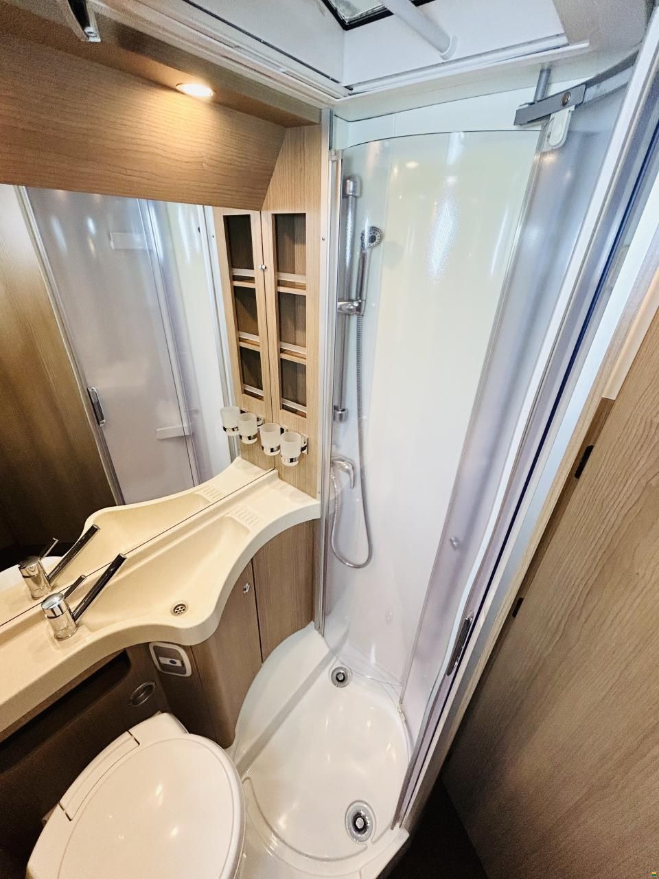 Carthago C-Tourer 143 LE