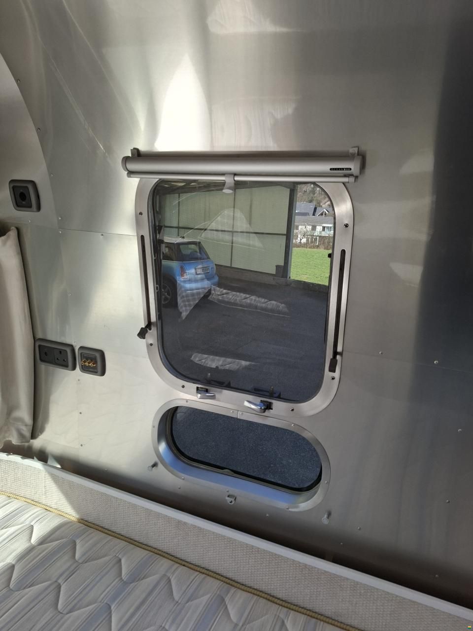 Airstream 684 International