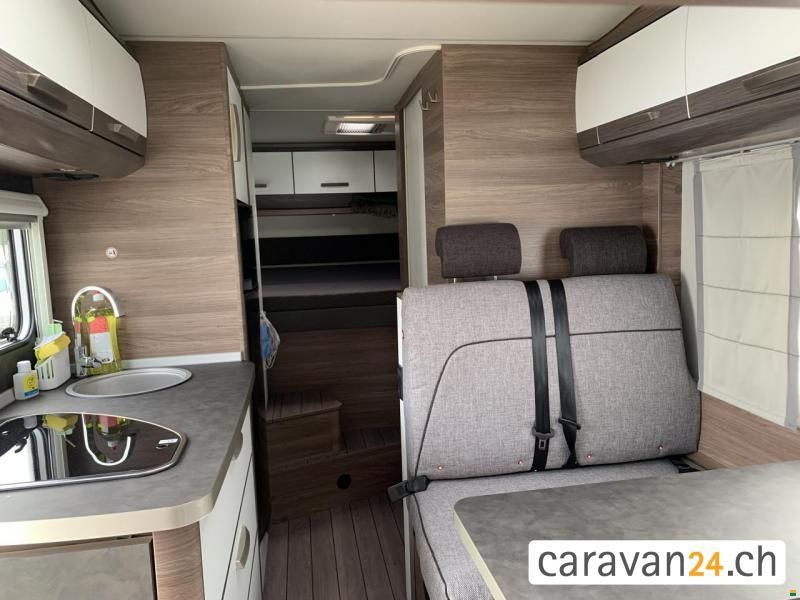 Knaus Live Traveller 650DG
