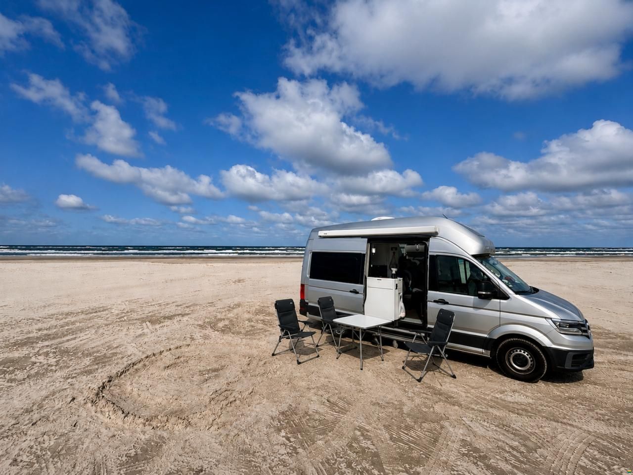 Volkswagen Grand California 600