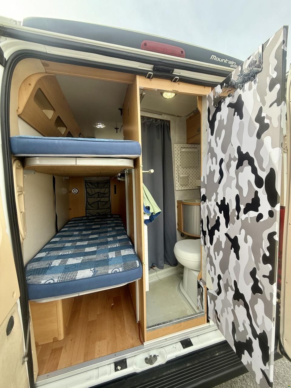 Adria 4 Twin - Family Spezial Kompakt Edition