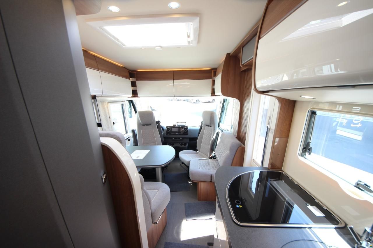 Carthago C2-tourer I 143 KB LE lightw. 3.5T / MB