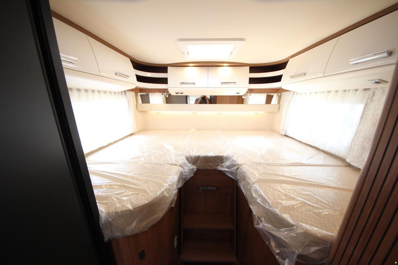 Carthago C2-tourer I 143 KB LE lightw. 3.5T / MB