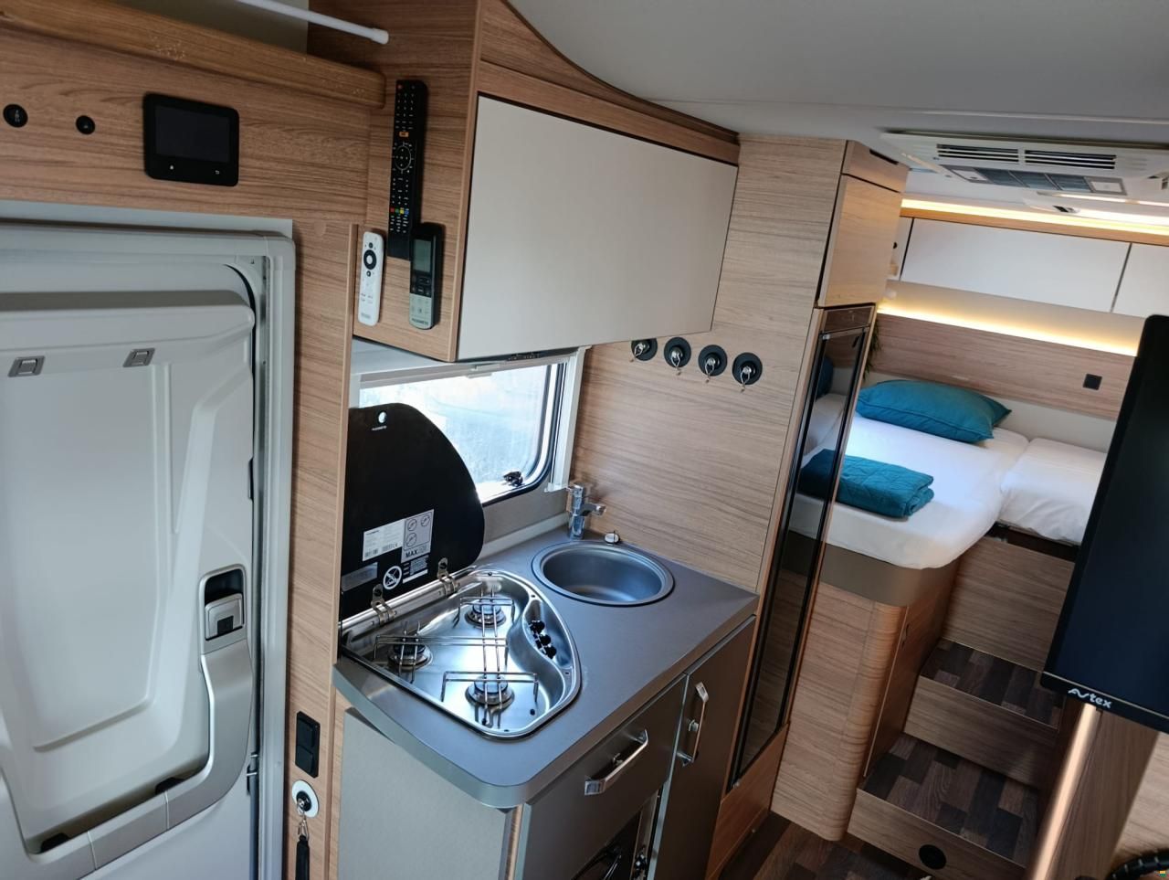 Weinsberg Carahome MEG650