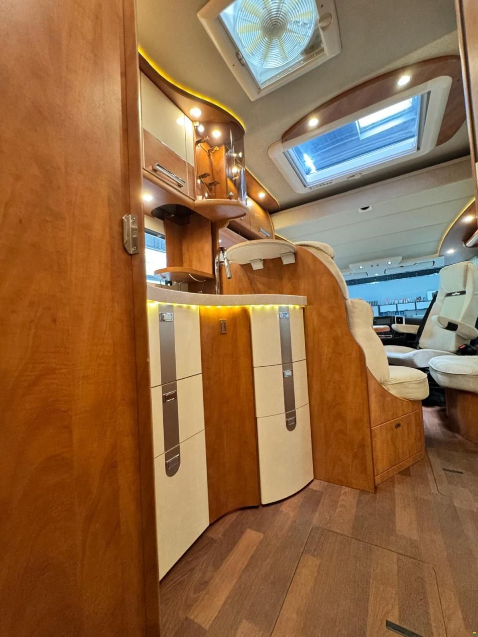 Carthago Chic C-Line 5.0 - Fiat Ducato -