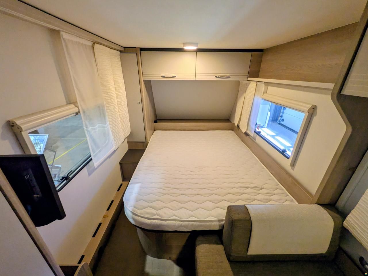 B&uuml;rstner Premio Life 480 TS