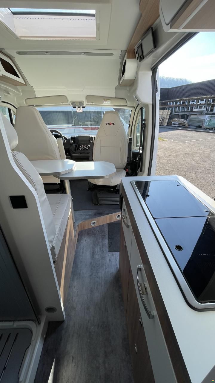 Pilote V600