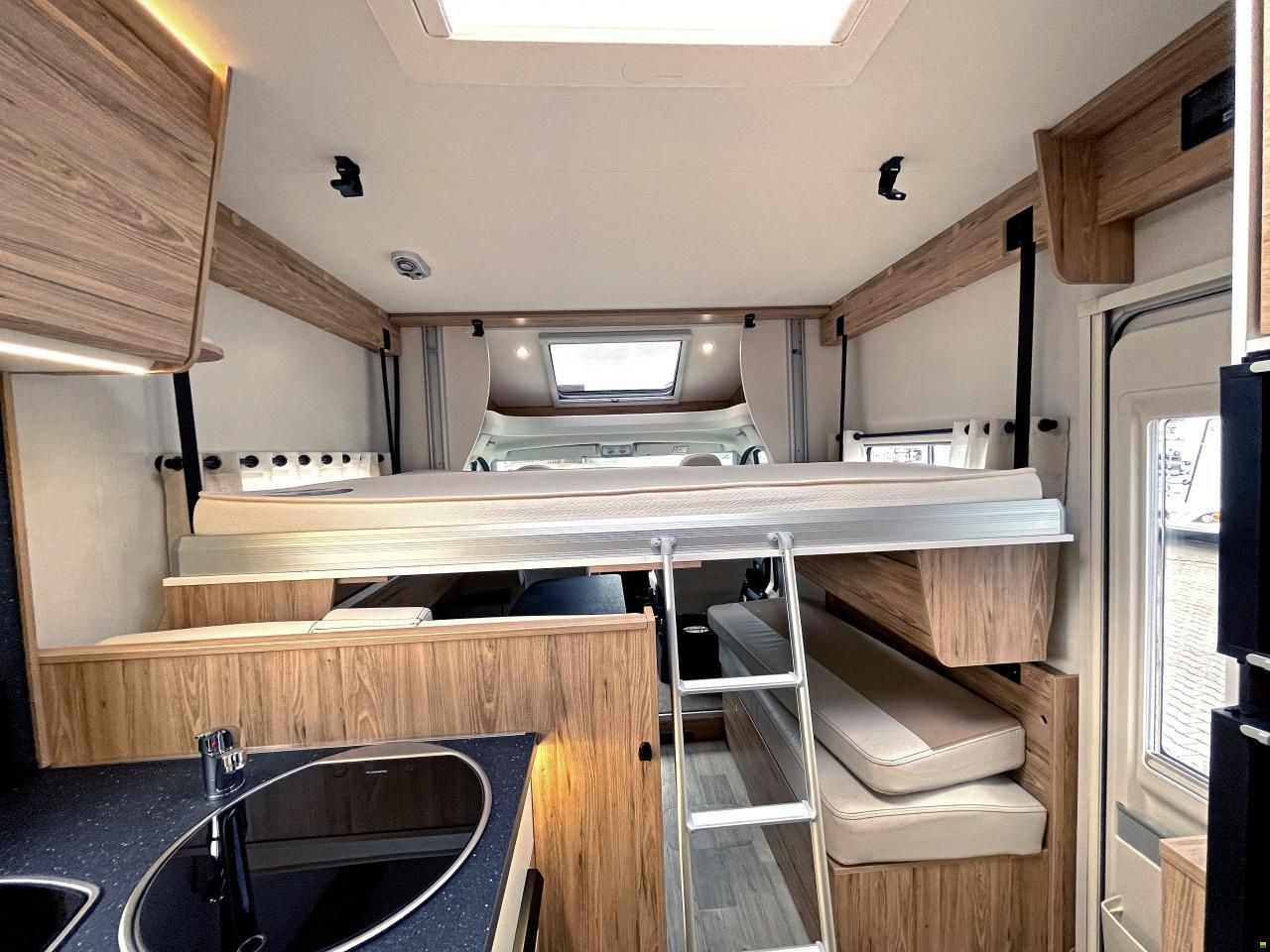 Pilote P726 P