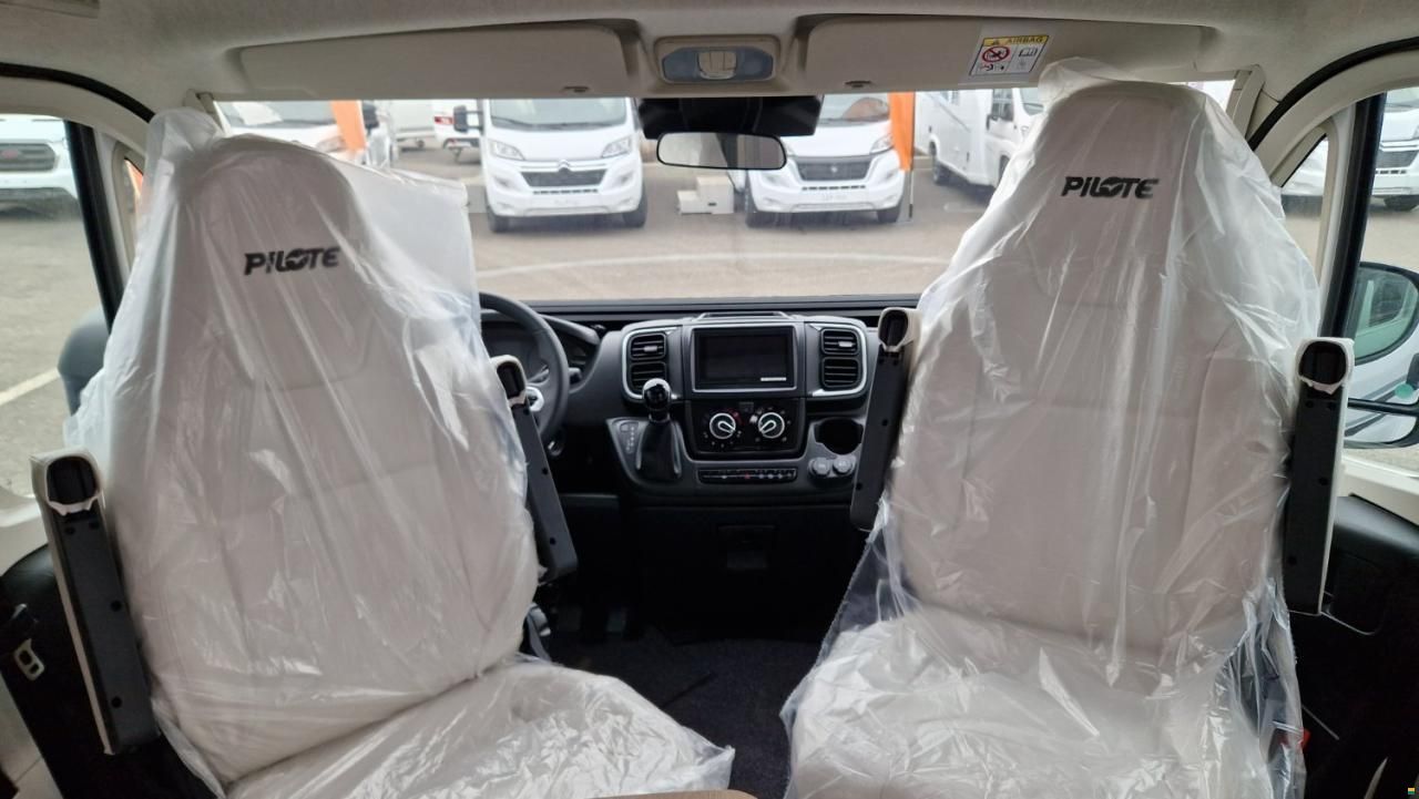 Pilote P740 FC