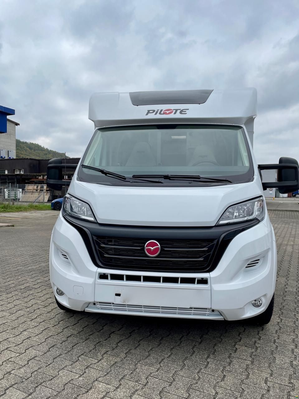 Pilote P726 FC