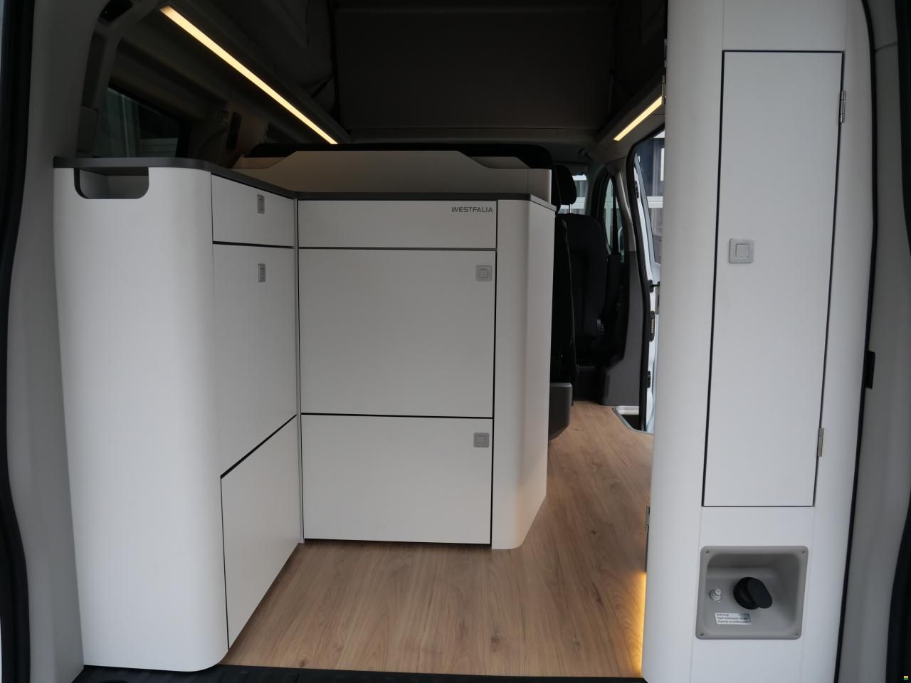 Ford Nugget Westfalia L1