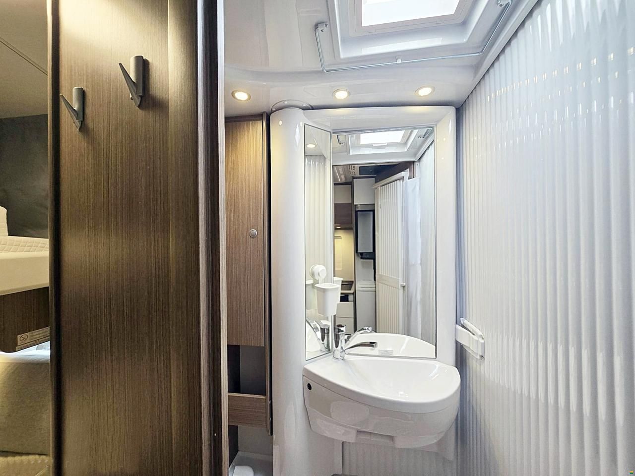 Carado T 448 2.3 MJ AUTOMAT