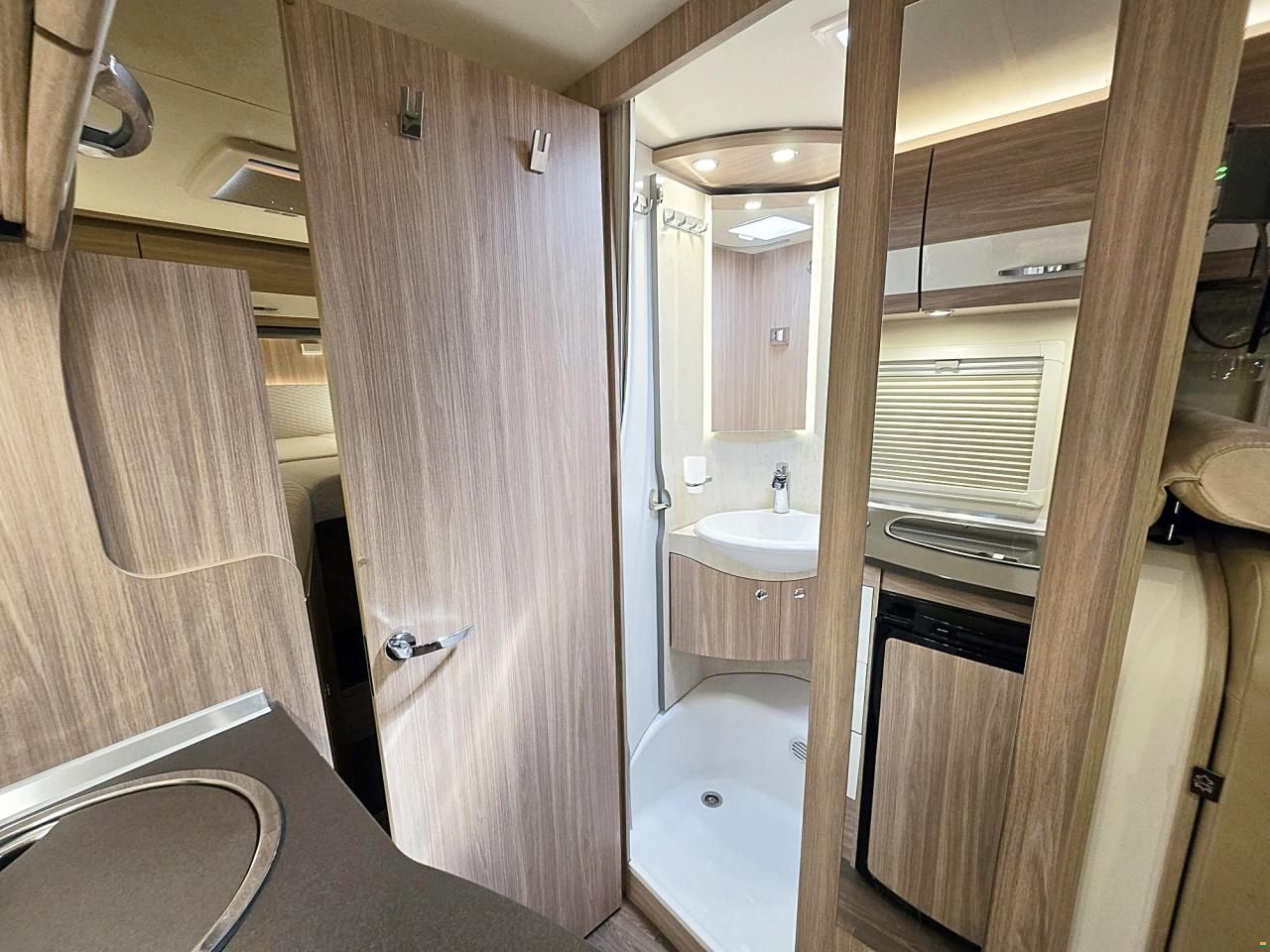 B&uuml;rstner TRAVEL VAN T 620 RIVA LOFT 2.3MJ AUTOMAT